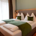 Landgasthof Sagenhaft Летний дом *