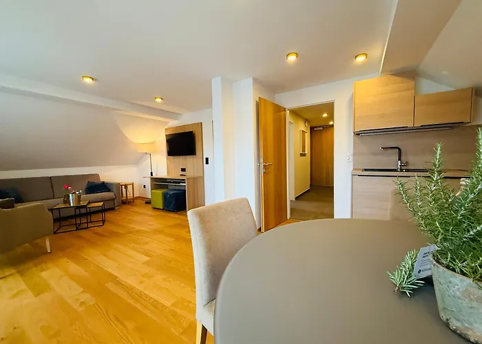 Landgasthof Sagenhaft * Klagenfurt am Woerthersee